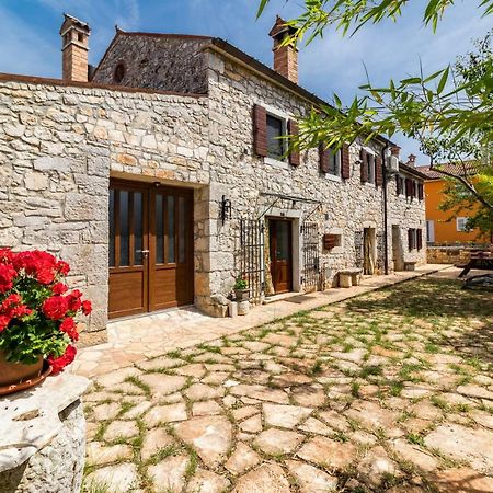 Old Istrian Home Martina Πόρετς Εξωτερικό φωτογραφία