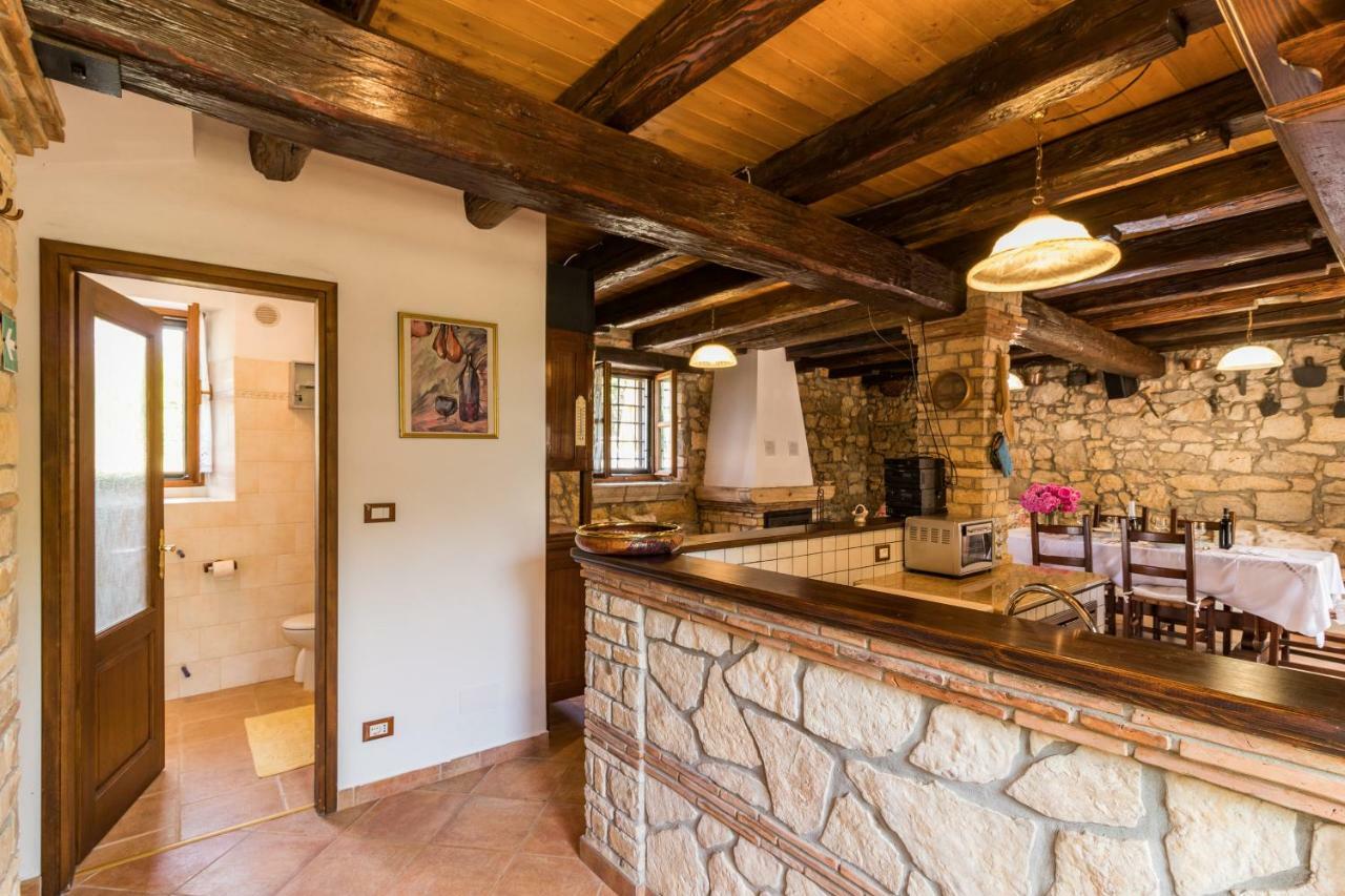 Old Istrian Home Martina Πόρετς Εξωτερικό φωτογραφία